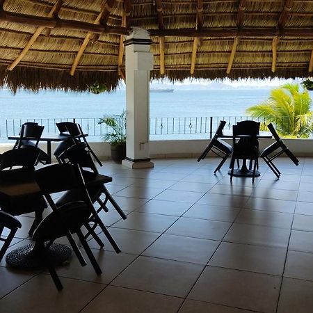Frente Al Mar, Comodo Y Familiar Манзанило Екстериор снимка